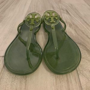 TORY BURCH Green Valley Mini Miller Flat Thong 6